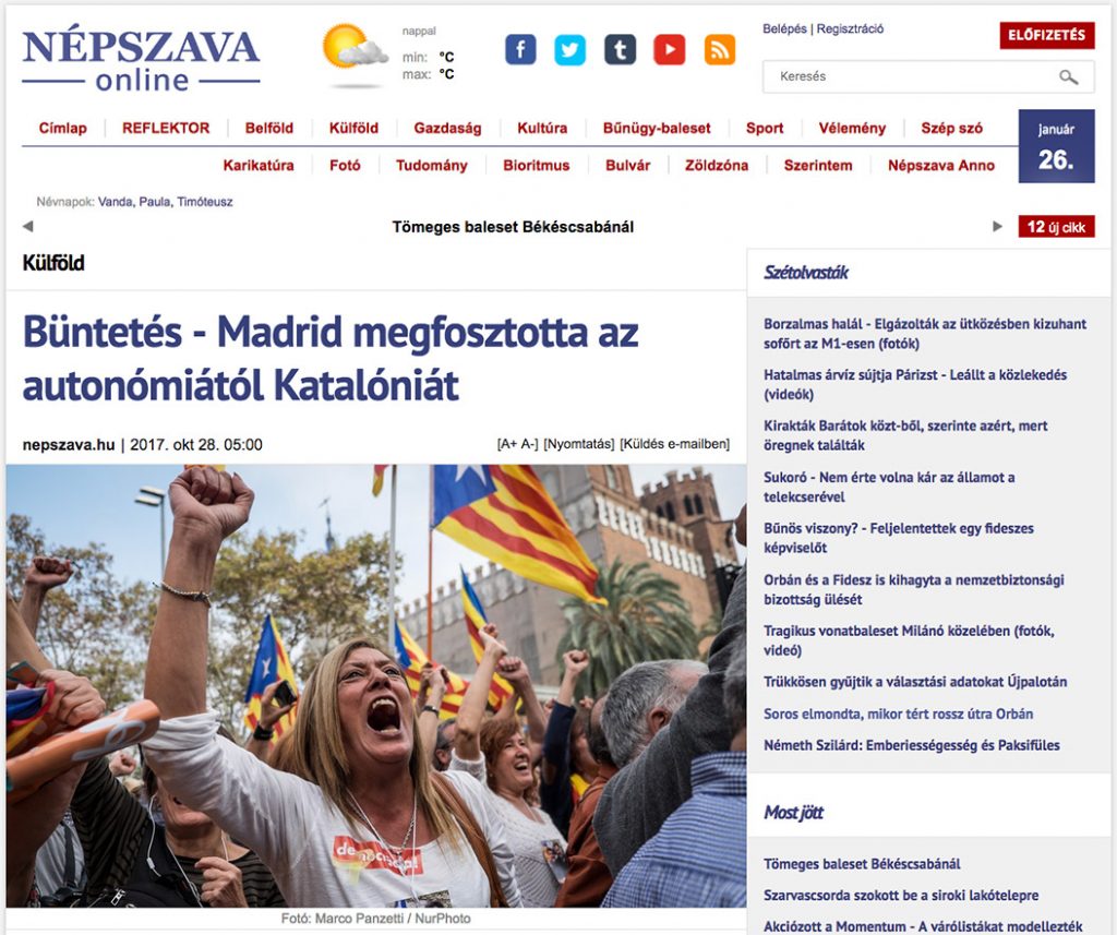Woman screaming for Catalonia independence in Barcelona. Tearsheet from Nepszava online.